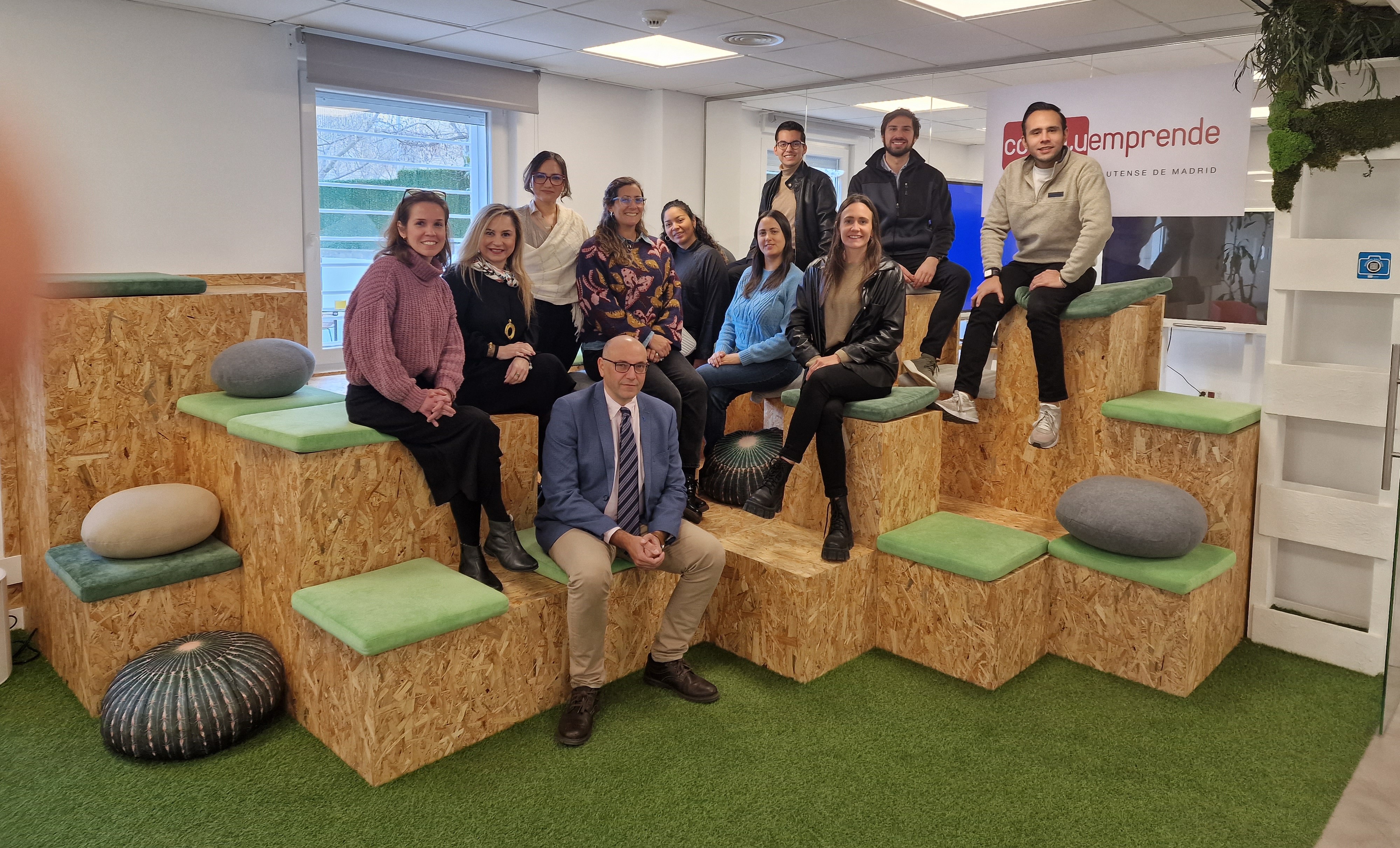 VISITA EMPRENDEDORES Y CIENTIFICOS IBEROAMERICANOS